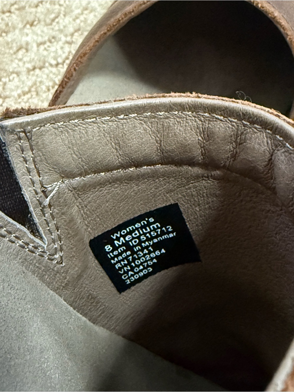 L.L. Bean Women’s Brown Leather Slip-On Clogs - Picture 5 of 5